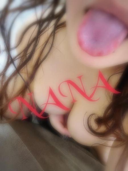 ナナ